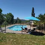 Charmante Avec Piscine
