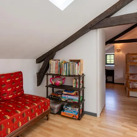 Prázdninový dům Charmante Avec Piscine Lanespede