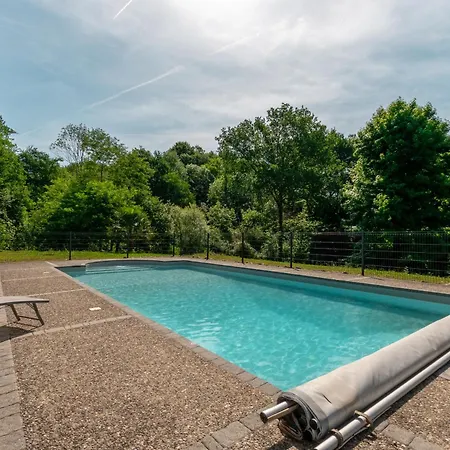 Vakantiehuis Charmante Avec Piscine Lanespede